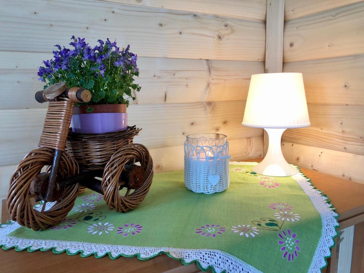 Domek Koniec Swiata Dzianisz Exterior foto